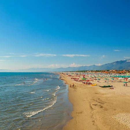 Suite Ondina Viareggio Apartments - Happy Rentals Eksteriør billede