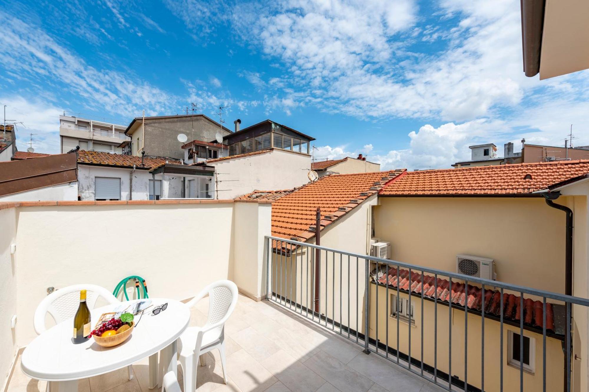 Suite Ondina Viareggio Apartments - Happy Rentals Eksteriør billede