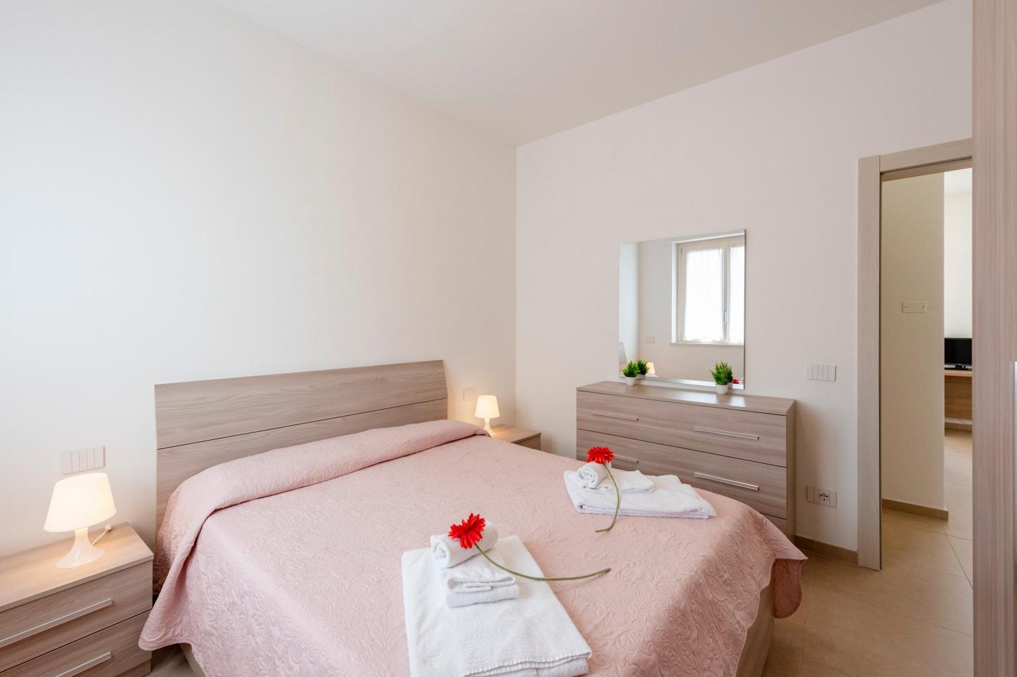 Suite Ondina Viareggio Apartments Eksteriør billede